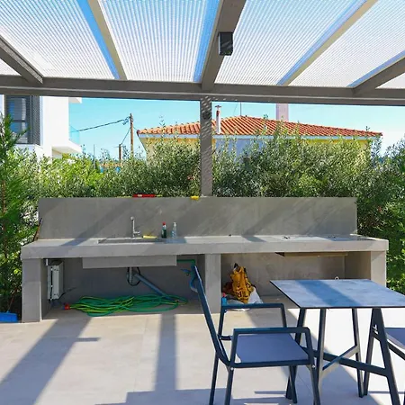 Lavinia * Nikiti (Sithonia)